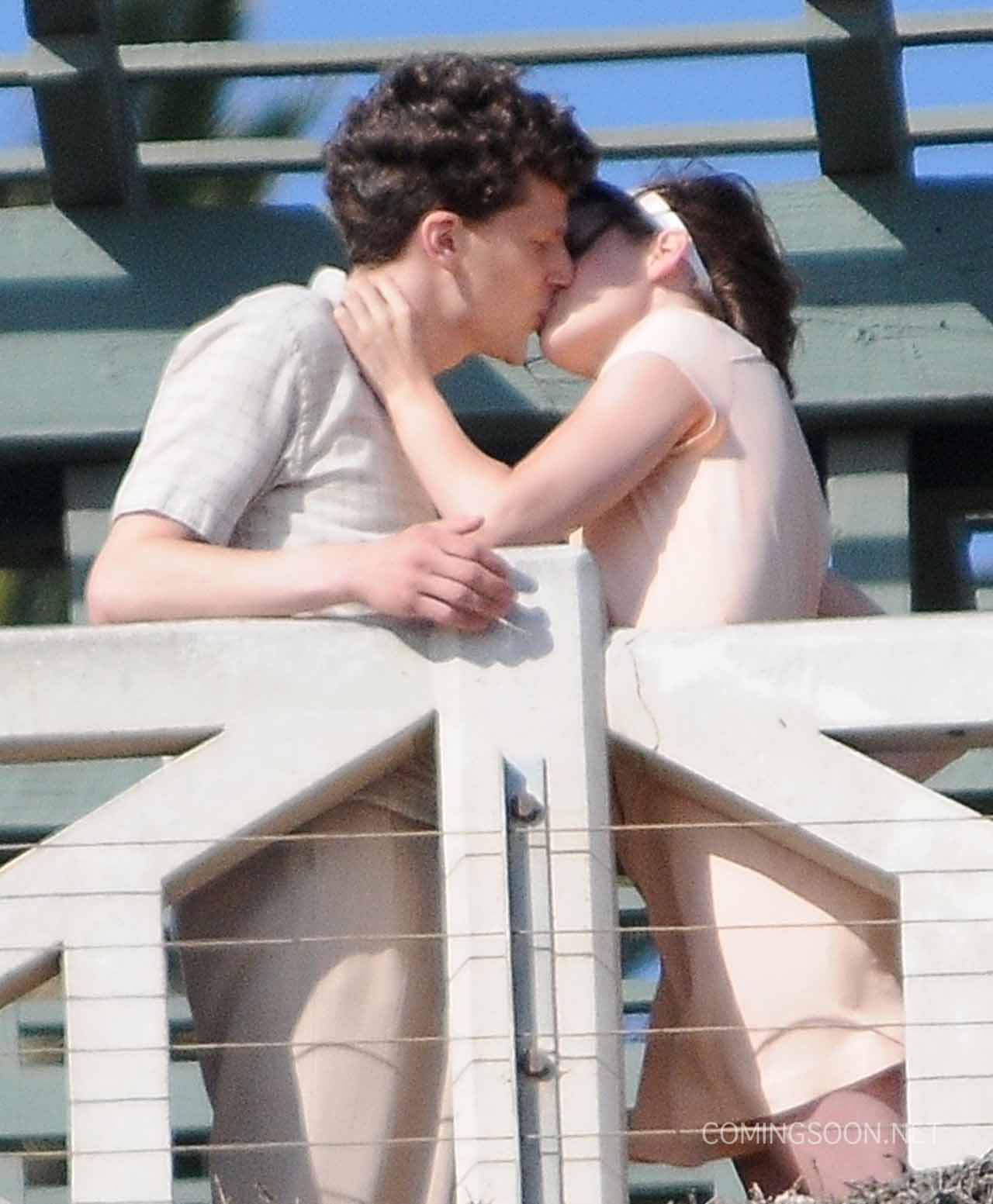 Kristen Stewart and Jesse Eisenberg