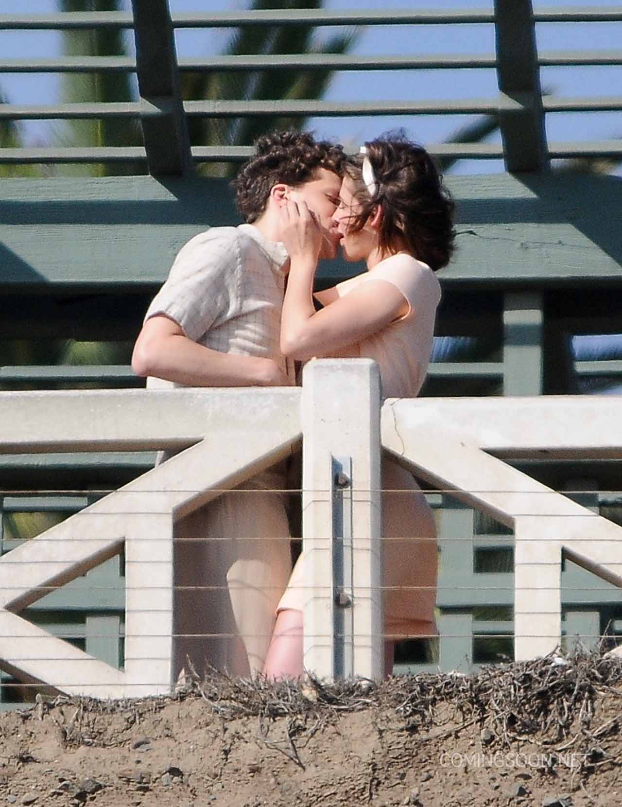 Kristen Stewart and Jesse Eisenberg