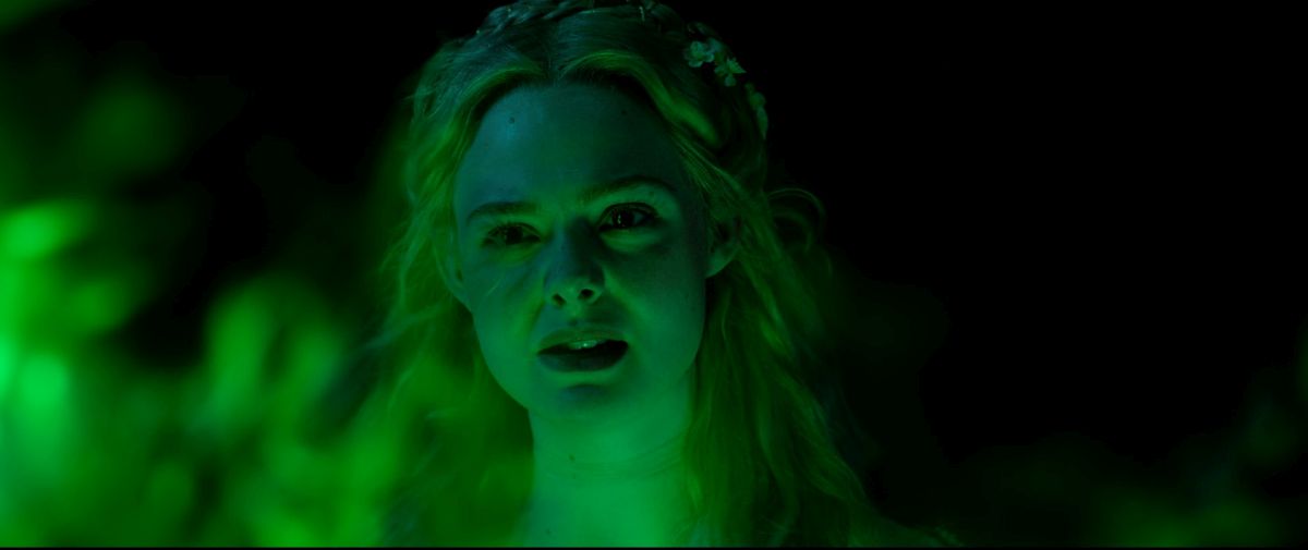 Elle Fanning is Aurora in Disneyâs MALEFICENT:  MISTRESS OF EVIL.