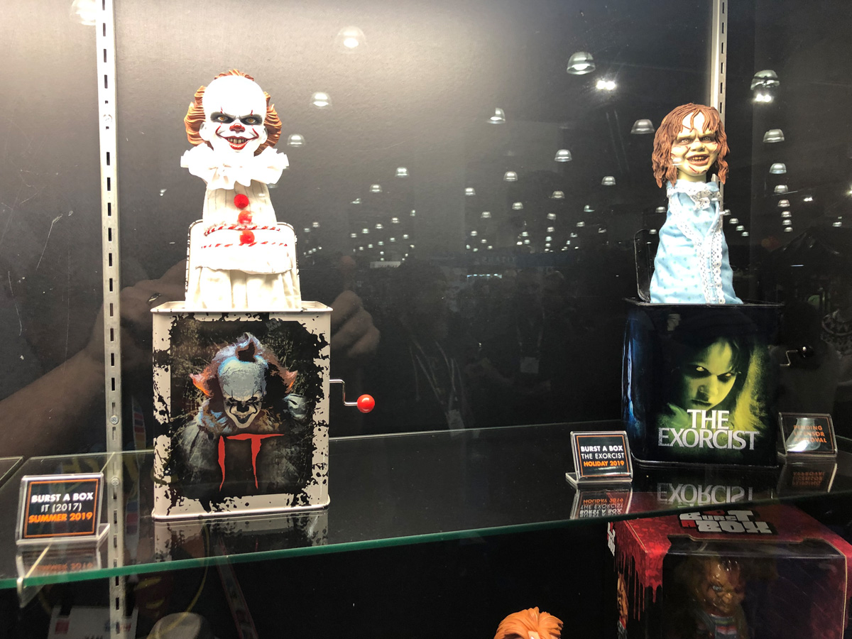 Mezco Toy Fair 2019 Reveal Gallery