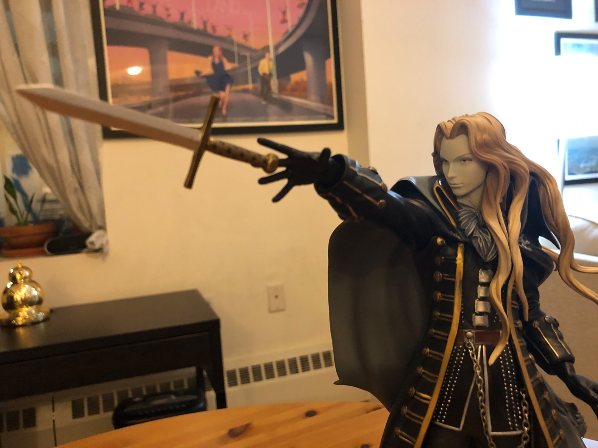 Alucard 16-inch Statue