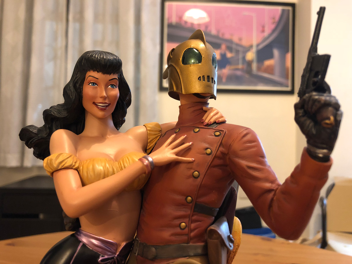 Rocketeer & Betty Statue