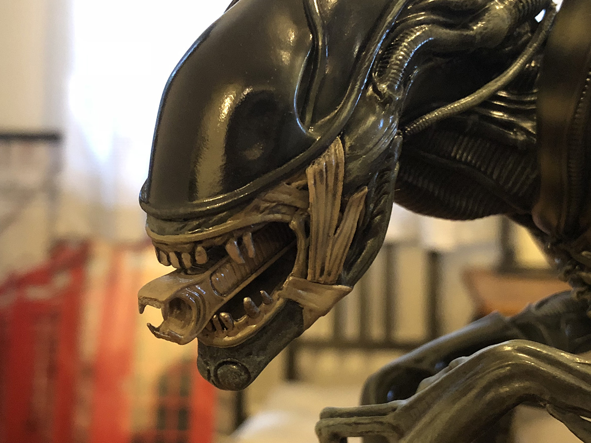 Alien Warrior statue