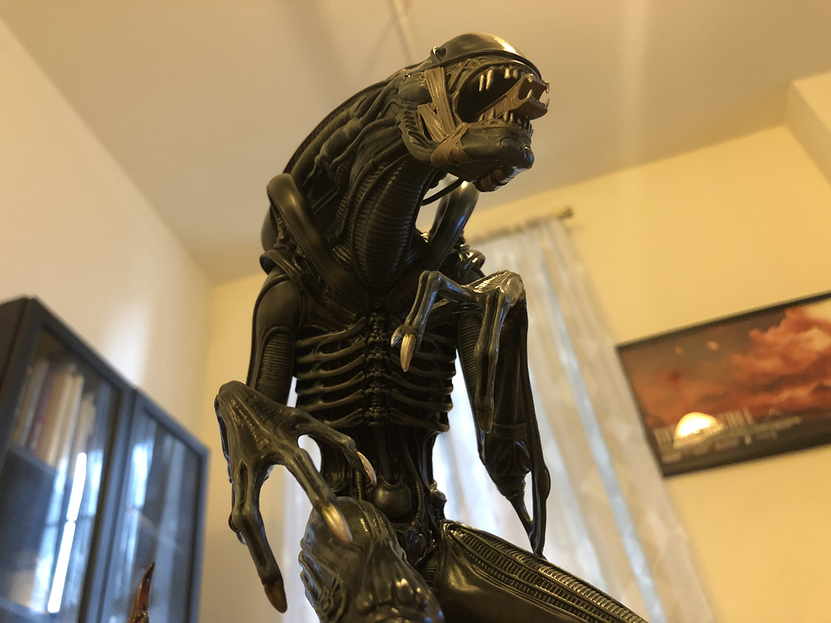 Alien Warrior statue