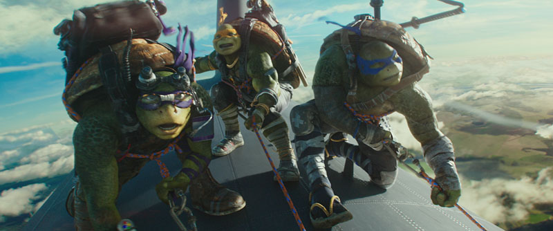 TEENAGE MUTANT NINJA TURTLES: OUT OF THE SHADOWS