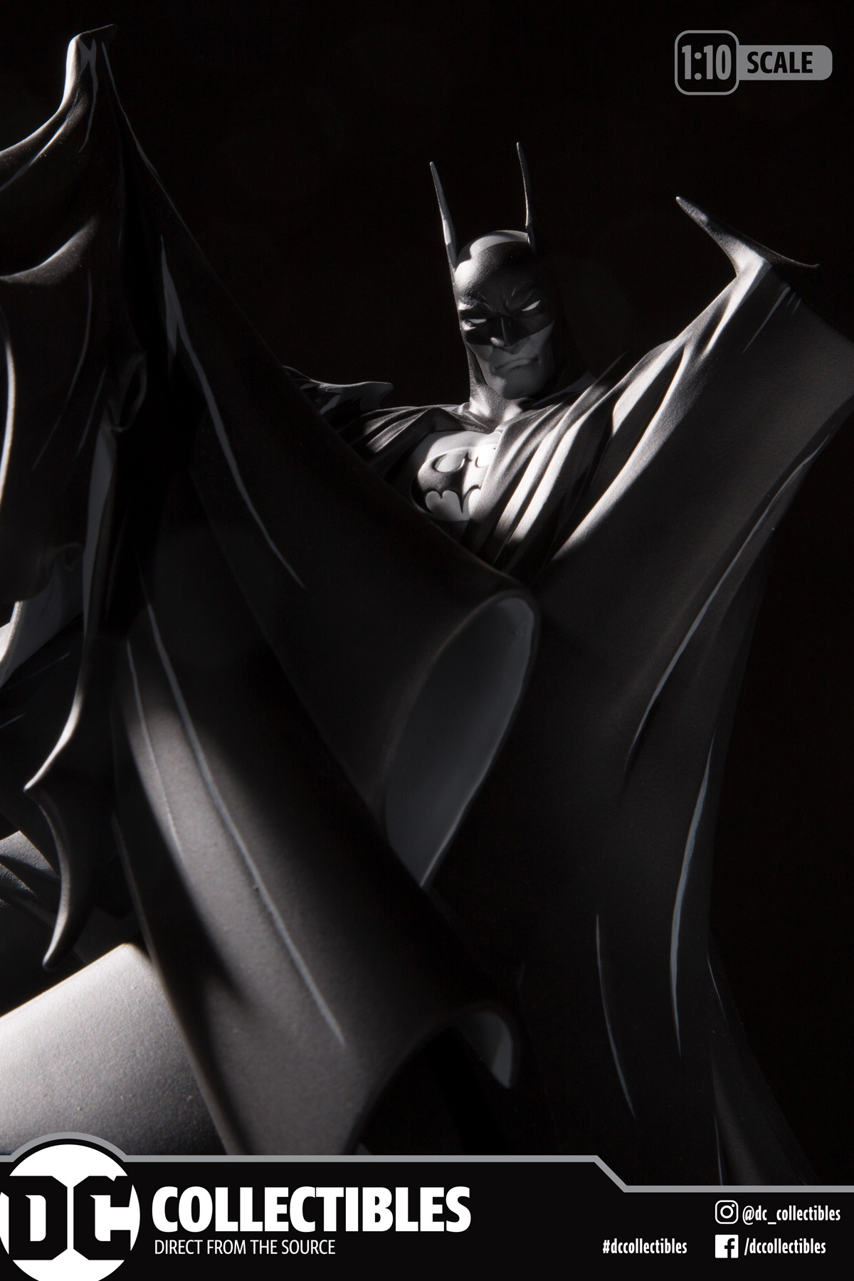 Todd McFarlane Batman Black & White Statue