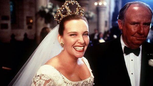 Muriel's Wedding (1994)