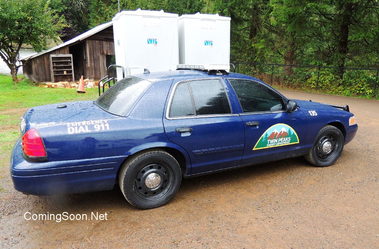 Twin Peaks Set Photos