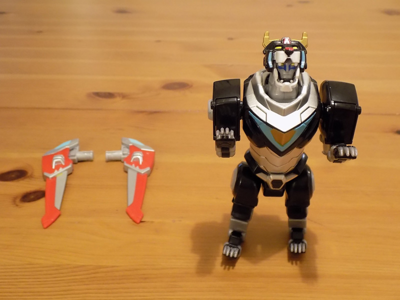 Voltron Legendary Defender Toy Unboxing