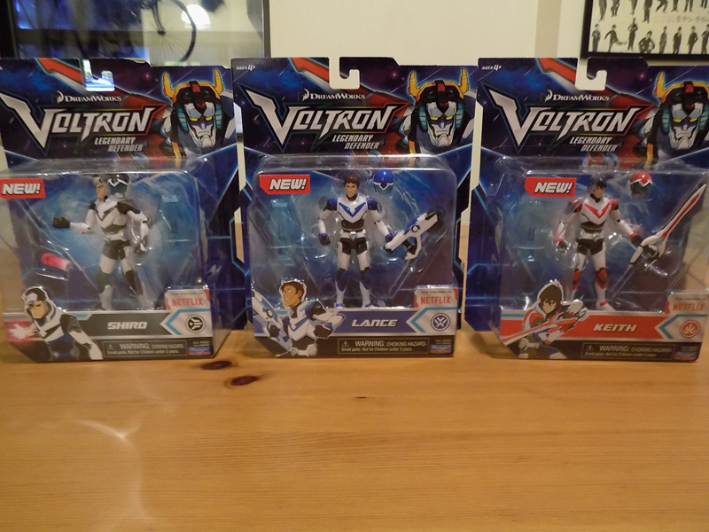 Voltron Legendary Defender Toy Unboxing